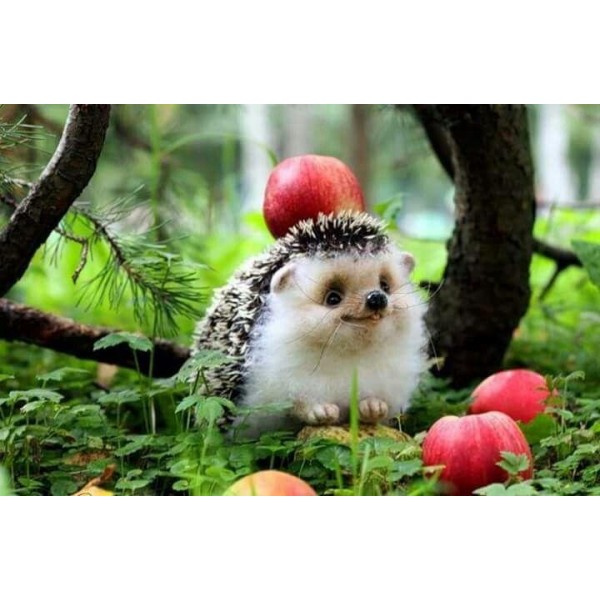 Cute Hedgehog Forest Apple Tree Diamond Painting Kit - DIY