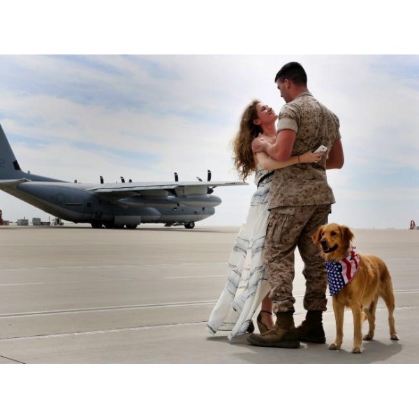 Military Wife And Dog Diamond Painting Kit - DIY